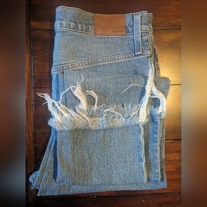 Like New - Madewell The Perfect Vintage Jean- 30